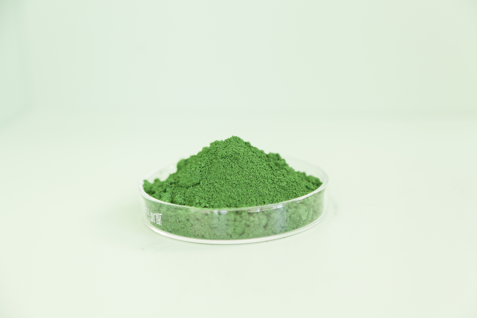 Chromium Oxide Pigment